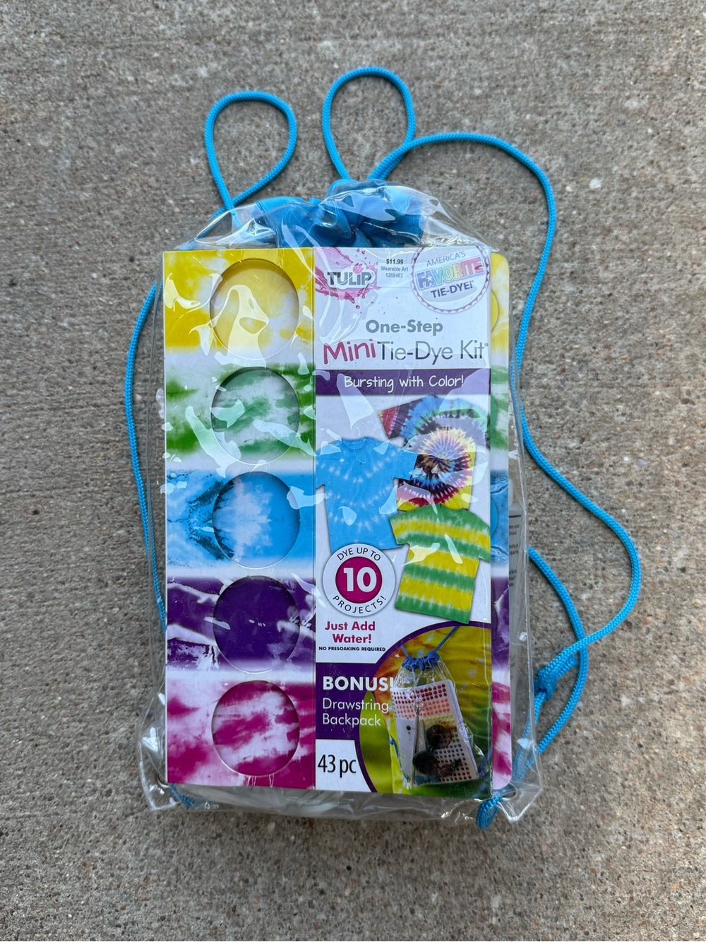 One-Step Mini Tie-Dye Kit with Blue Drawstring Backpack